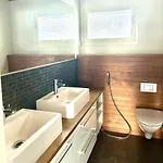 Kaamos House