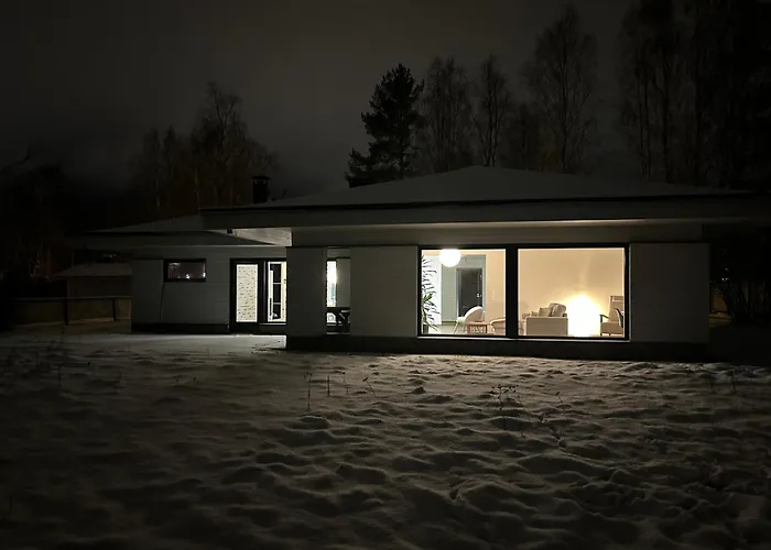 Βίλα Kaamos House